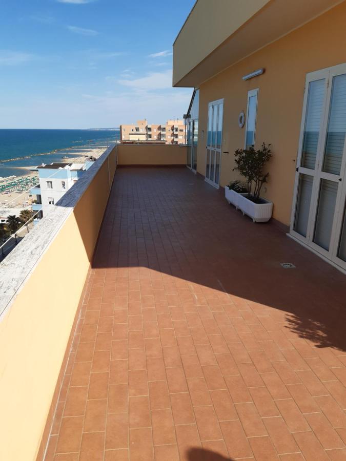 Ferienwohnung La Terrazza Sul Mare Montesilvano Marina Exterior foto