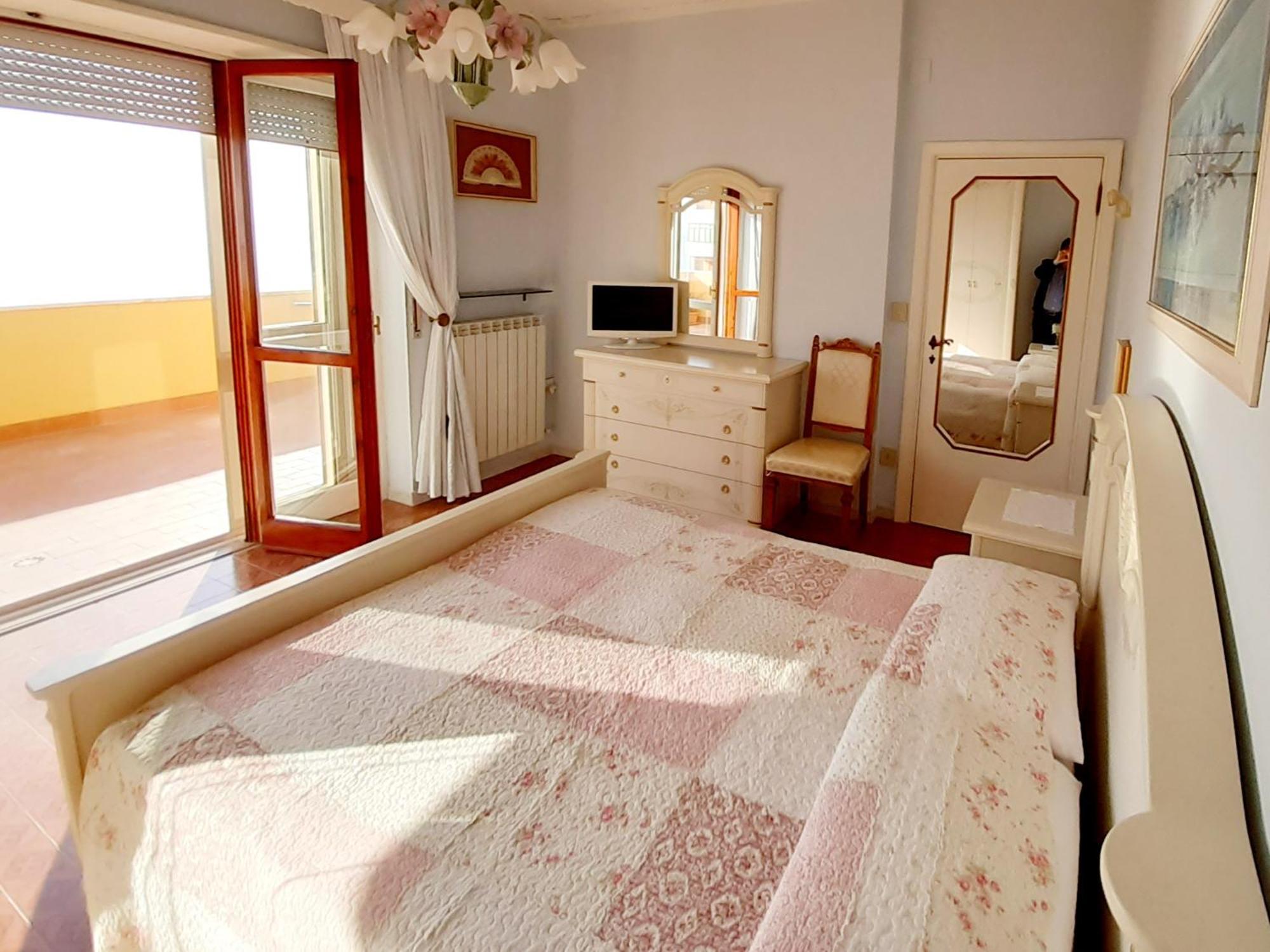Ferienwohnung La Terrazza Sul Mare Montesilvano Marina Exterior foto